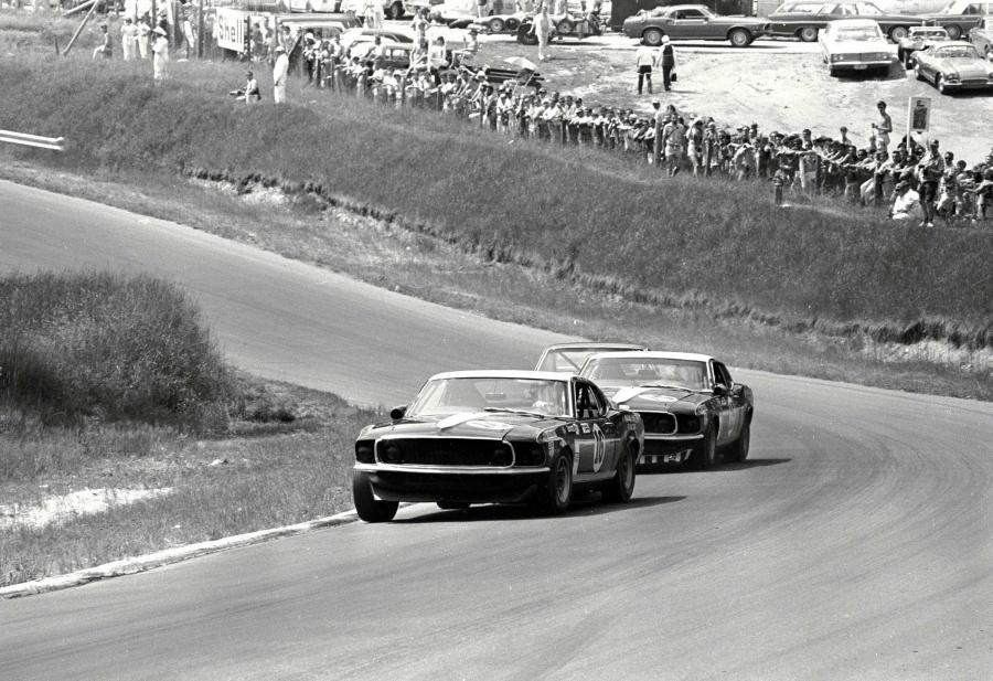  Ford Mustang 1969 года  (фото 3 из 23)